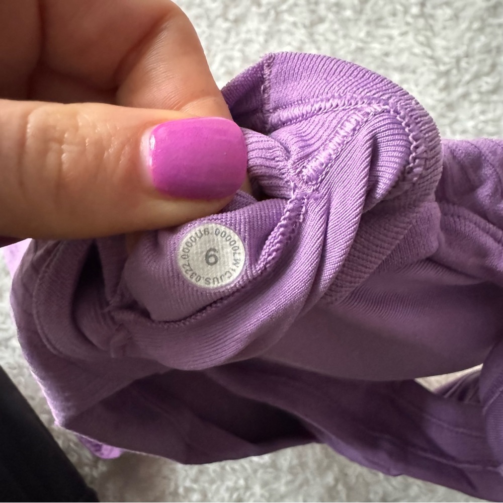 Lululemon Tank - Picture 4 of 6
